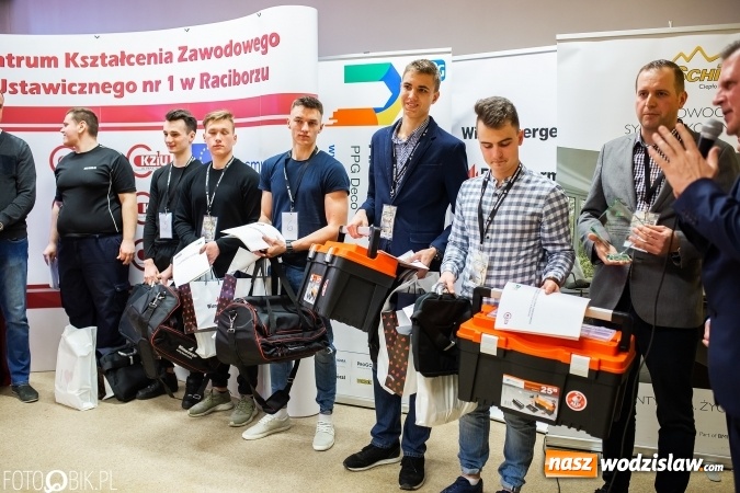 Zdjęcie w galerii na portalu naszwodzislaw.com: X Turniej Budowlany w Raciborzu. Uczniowie ZST z Wodzisławia pracowali najbezpieczniej! wiadomości z regionu