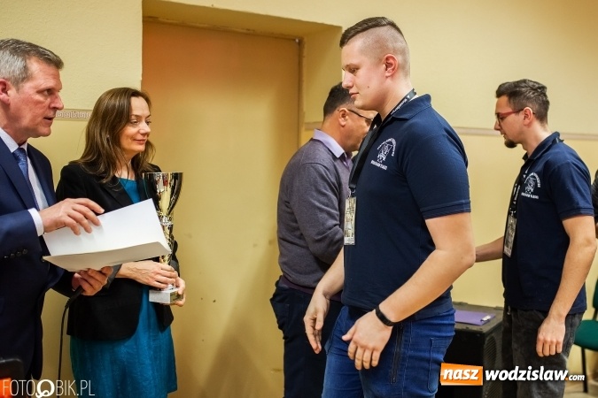 Zdjęcie w galerii na portalu naszwodzislaw.com: X Turniej Budowlany w Raciborzu. Uczniowie ZST z Wodzisławia pracowali najbezpieczniej! wiadomości z regionu