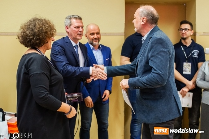 Zdjęcie w galerii na portalu naszwodzislaw.com: X Turniej Budowlany w Raciborzu. Uczniowie ZST z Wodzisławia pracowali najbezpieczniej! wiadomości z regionu