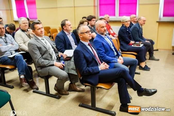 Zdjęcie w galerii na portalu naszwodzislaw.com: X Turniej Budowlany w Raciborzu. Uczniowie ZST z Wodzisławia pracowali najbezpieczniej! wiadomości z regionu