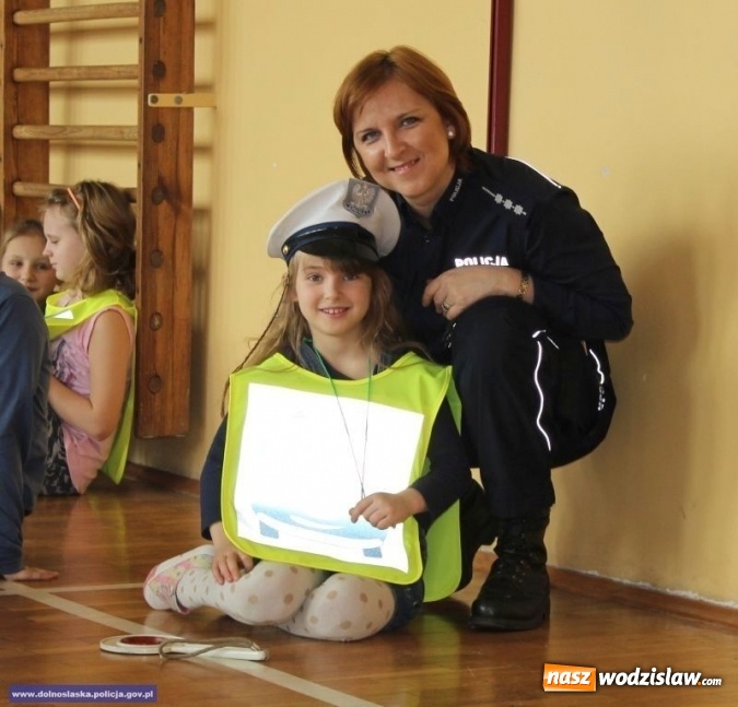 Zdjęcie w galerii na portalu naszwodzislaw.com: Kobieca twarz polskiej policji  wiadomości z regionu