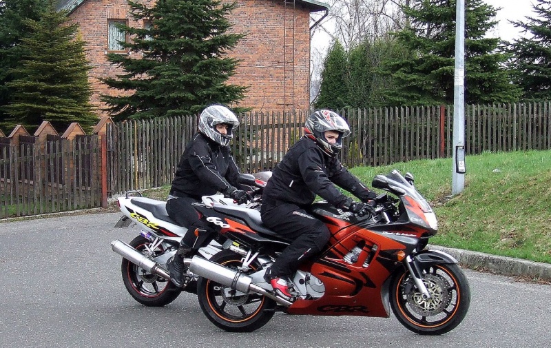 Zdjęcie w galerii na portalu naszwodzislaw.com: W Mszanie zawyły silniki motorów wiadomości z regionu