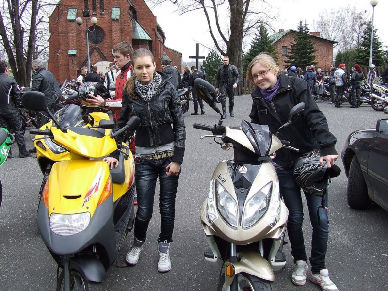 Zdjęcie w galerii na portalu naszwodzislaw.com: W Mszanie zawyły silniki motorów wiadomości z regionu