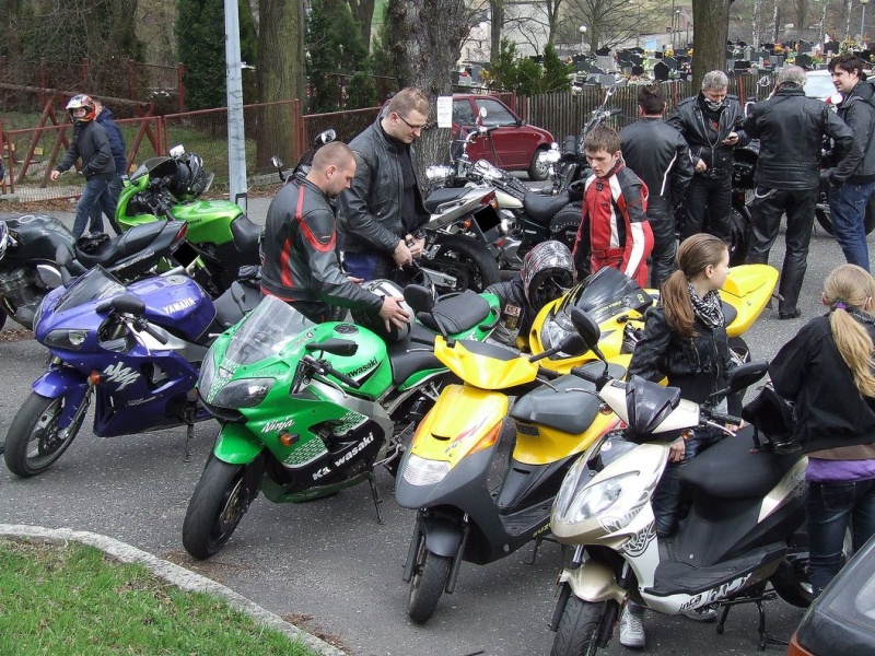 Zdjęcie w galerii na portalu naszwodzislaw.com: W Mszanie zawyły silniki motorów wiadomości z regionu