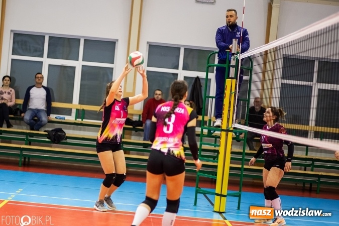 Zdjęcie w galerii na portalu naszwodzislaw.com: Dobry początek to nie wszystko. Porażka Zorzy w Krzanowicach wiadomości z regionu