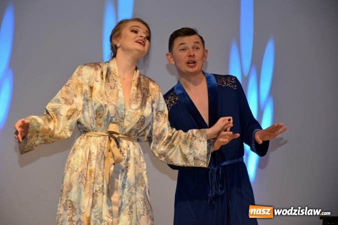 Zdjęcie w galerii na portalu naszwodzislaw.com: Dzień Kobiet z operetką w mszańskim GOKiR wiadomości z regionu