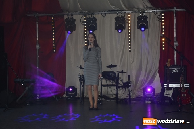 Zdjęcie w galerii na portalu naszwodzislaw.com: Koncert Charytatywny Otwórzmy nasze serca w wodzisławskim Ekonomiku wiadomości z regionu