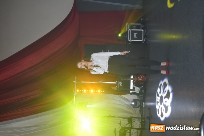 Zdjęcie w galerii na portalu naszwodzislaw.com: Koncert Charytatywny Otwórzmy nasze serca w wodzisławskim Ekonomiku wiadomości z regionu