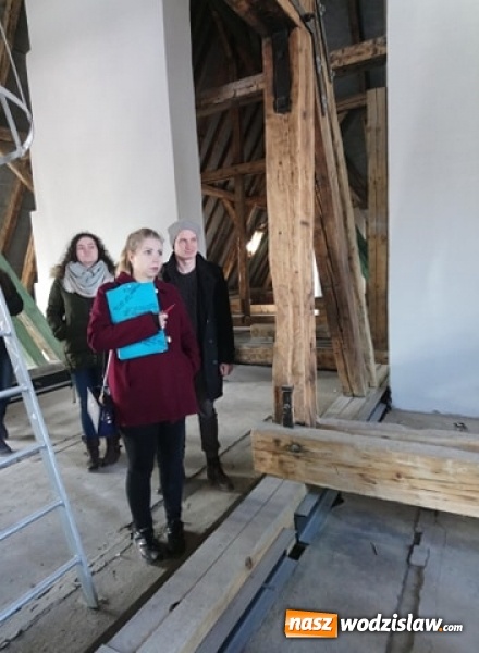 Zdjęcie w galerii na portalu naszwodzislaw.com: Specjalistyczne szkolenie dla studentów architektury Ochrona budynków przed korozją biologiczną wiadomości z regionu