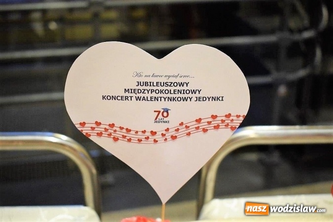 Zdjęcie w galerii na portalu naszwodzislaw.com: Jubileuszowy koncert w wodzisławskiej Jedynce wiadomości z regionu