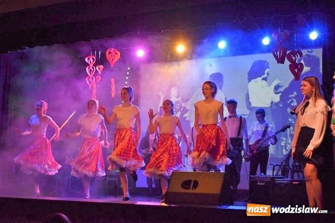 Zdjęcie w galerii na portalu naszwodzislaw.com: Jubileuszowy koncert w wodzisławskiej Jedynce wiadomości z regionu