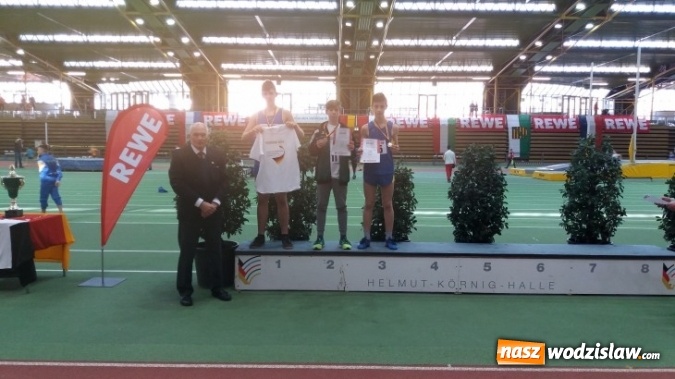 Zdjęcie w galerii na portalu naszwodzislaw.com: Sportowcy z Rydułtów na międzynarodowych zawodach lekkoatletycznych w Dotmundzie wiadomości z regionu