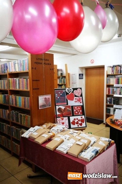Zdjęcie w galerii na portalu naszwodzislaw.com: W Gminnej Bibliotece Publicznej w Mszanie rozstrzygnięto konkurs na Czytelnika Roku 2018  wiadomości z regionu