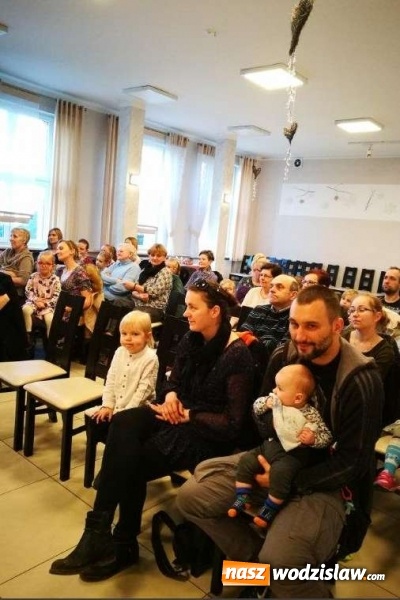 Zdjęcie w galerii na portalu naszwodzislaw.com: W Gminnej Bibliotece Publicznej w Mszanie rozstrzygnięto konkurs na Czytelnika Roku 2018  wiadomości z regionu