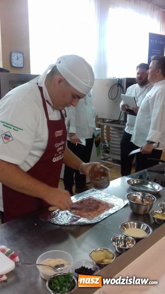Zdjęcie w galerii na portalu naszwodzislaw.com: Jak smakuje sukces? Wiedzą to uczniowie wodzisławskiego Ekonomika wiadomości z regionu