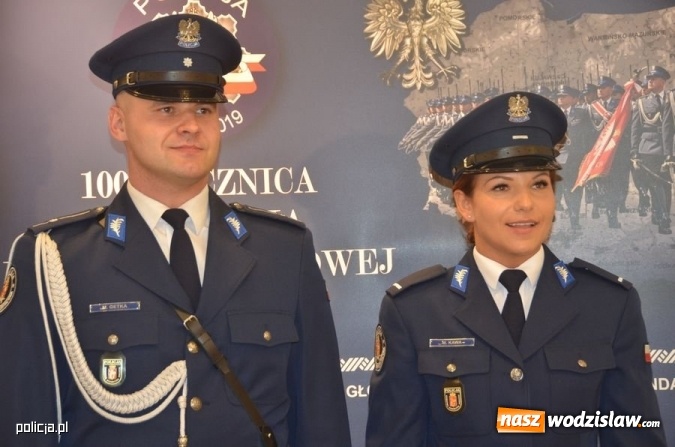 Zdjęcie w galerii na portalu naszwodzislaw.com: Nowe mundury na 100-lecie policji [FOTO]  wiadomości z regionu