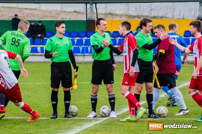 Zdjęcie w galerii na portalu naszwodzislaw.com: Rogów kontra Markowice: 07 zgłoś się! wiadomości z regionu