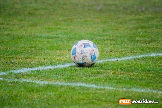 Zdjęcie w galerii na portalu naszwodzislaw.com: Rogów kontra Markowice: 07 zgłoś się! wiadomości z regionu