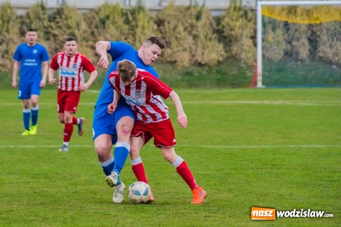 Zdjęcie w galerii na portalu naszwodzislaw.com: Rogów kontra Markowice: 07 zgłoś się! wiadomości z regionu