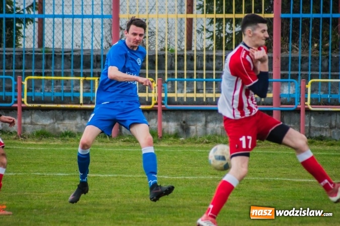 Zdjęcie w galerii na portalu naszwodzislaw.com: Rogów kontra Markowice: 07 zgłoś się! wiadomości z regionu