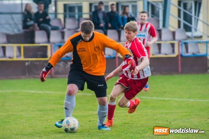 Zdjęcie w galerii na portalu naszwodzislaw.com: Rogów kontra Markowice: 07 zgłoś się! wiadomości z regionu