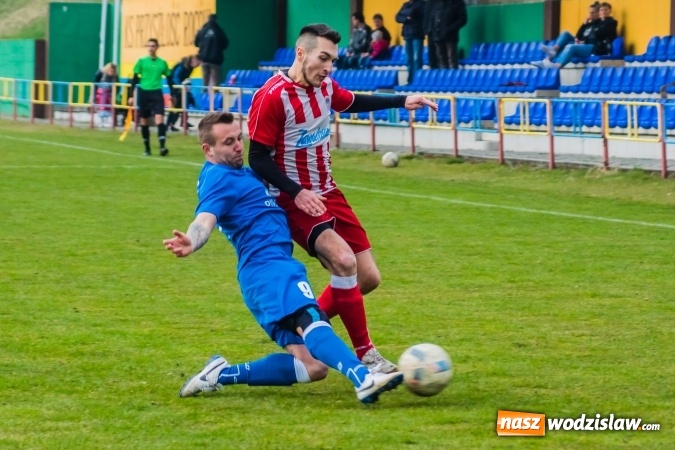 Zdjęcie w galerii na portalu naszwodzislaw.com: Rogów kontra Markowice: 07 zgłoś się! wiadomości z regionu