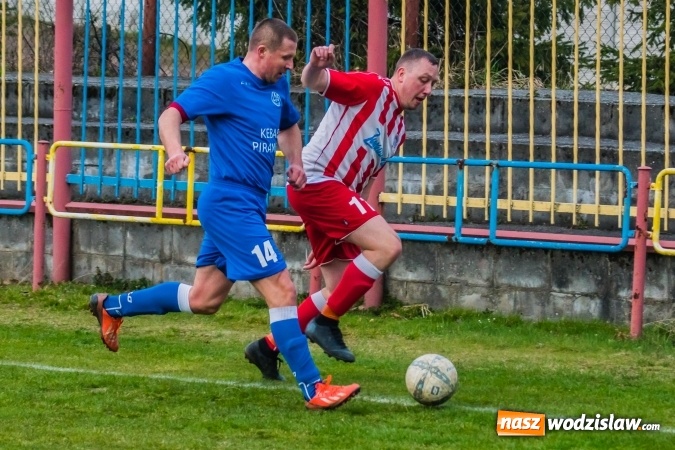 Zdjęcie w galerii na portalu naszwodzislaw.com: Rogów kontra Markowice: 07 zgłoś się! wiadomości z regionu