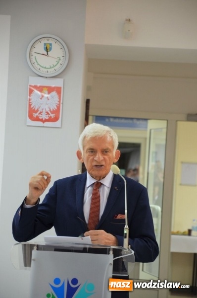 Zdjęcie w galerii na portalu naszwodzislaw.com: Prof. Buzek w Wodzisławiu Śl. o Europie i młodzieży wiadomości z regionu