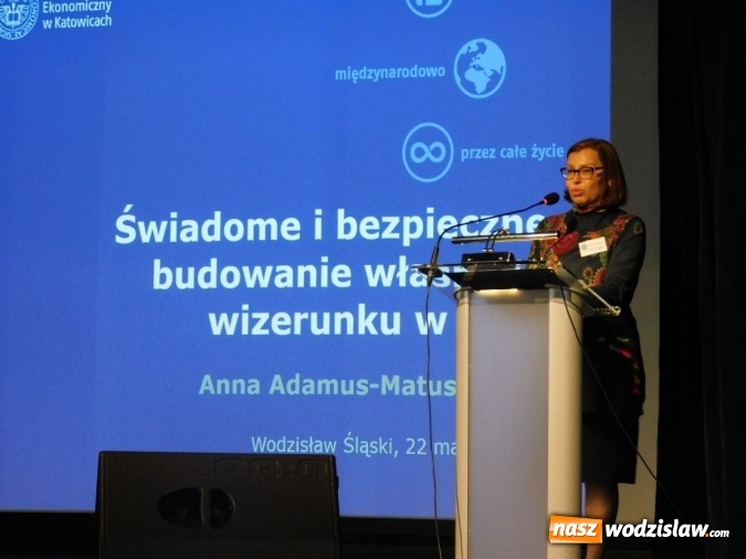 Zdjęcie w galerii na portalu naszwodzislaw.com: Wiedza jest sposobem na sukces wiadomości z regionu