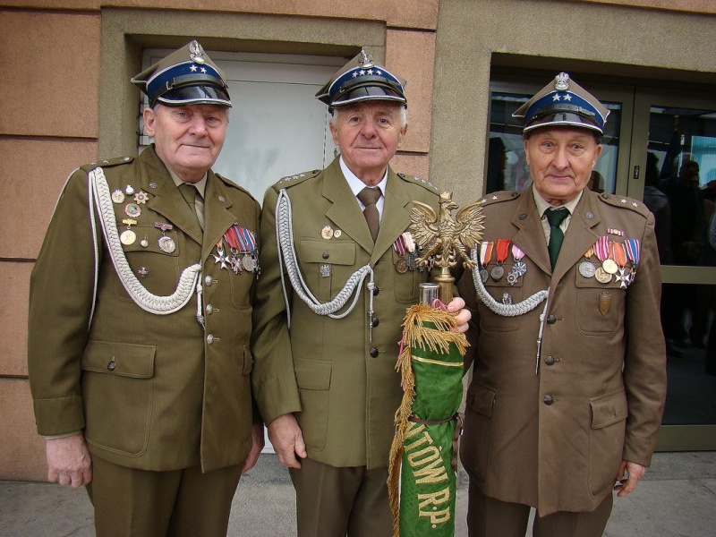 Zdjęcie w galerii na portalu naszwodzislaw.com: Pamięć jest obowiązkiem obywatela... wiadomości z regionu