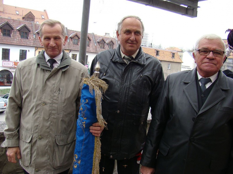 Zdjęcie w galerii na portalu naszwodzislaw.com: Pamięć jest obowiązkiem obywatela... wiadomości z regionu