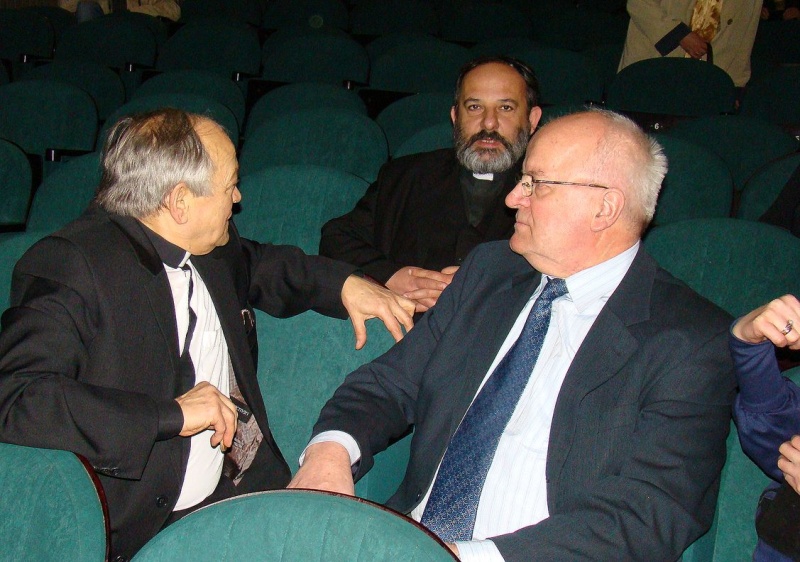 Zdjęcie w galerii na portalu naszwodzislaw.com: Pamięć jest obowiązkiem obywatela... wiadomości z regionu