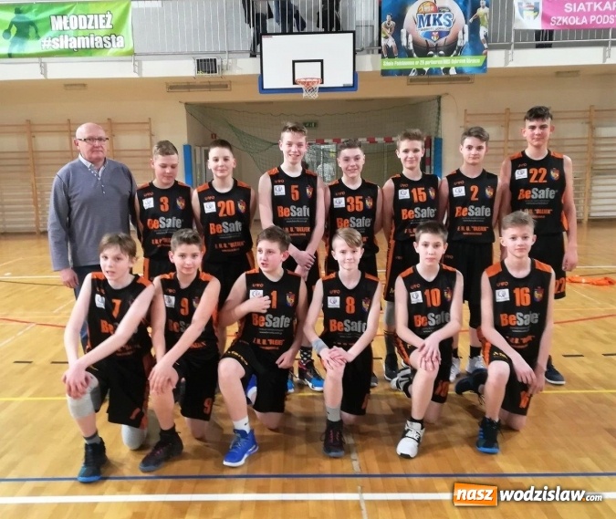 Zdjęcie w galerii na portalu naszwodzislaw.com: Trwa zwycięska passa koszykarzy MKS Wodzisław wiadomości z regionu