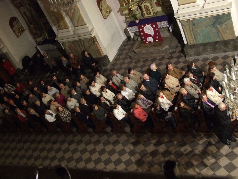 Zdjęcie w galerii na portalu naszwodzislaw.com: Po raz kolejny grali dla papieża  wiadomości z regionu