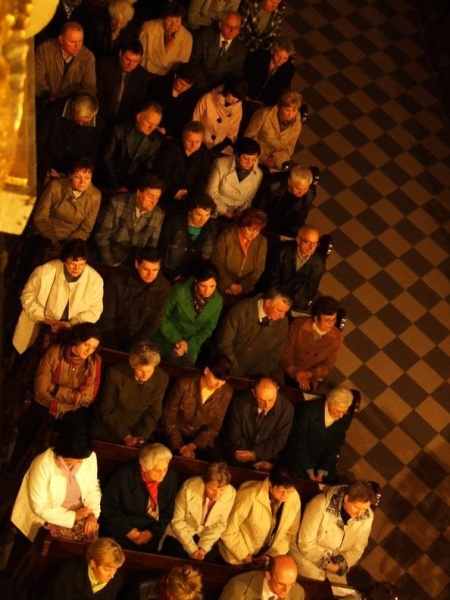 Zdjęcie w galerii na portalu naszwodzislaw.com: Po raz kolejny grali dla papieża  wiadomości z regionu