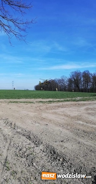 Zdjęcie w galerii na portalu naszwodzislaw.com: Wypadek motolotniarza w Lubomi. Mężczyzna nie miał licencji! wiadomości z regionu