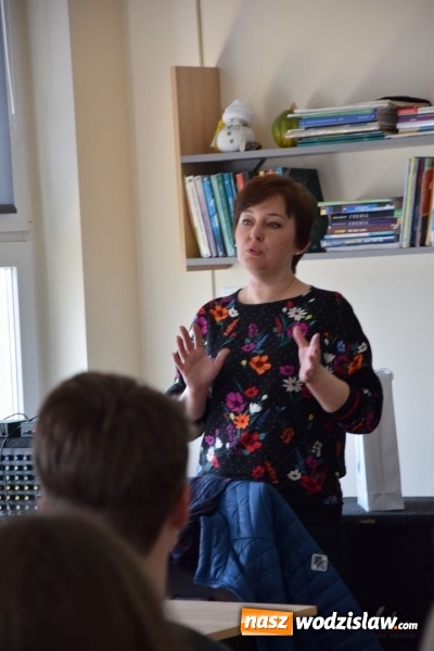 Zdjęcie w galerii na portalu naszwodzislaw.com: Starcie Tytanów, czyli przedmioty ścisłe kontra uczniowie wiadomości z regionu