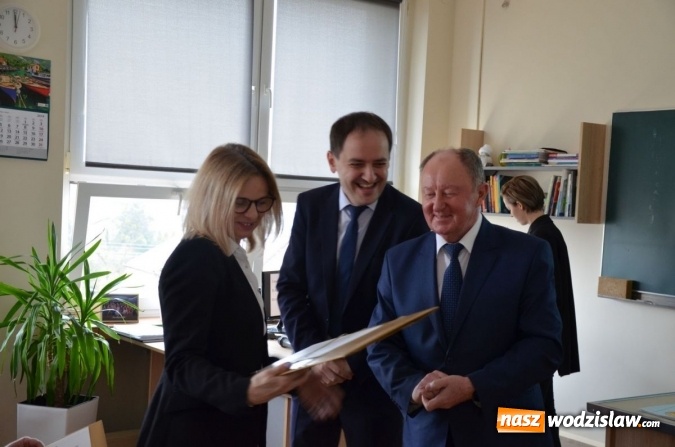 Zdjęcie w galerii na portalu naszwodzislaw.com: Starcie Tytanów, czyli przedmioty ścisłe kontra uczniowie wiadomości z regionu