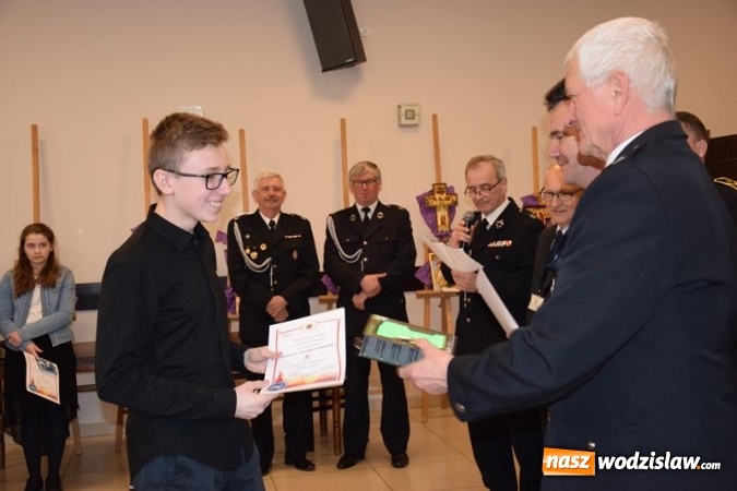 Zdjęcie w galerii na portalu naszwodzislaw.com: W Mszanie rozstrzygnięto gminny etap Ogólnopolskiego Turnieju Wiedzy Pożarniczej wiadomości z regionu