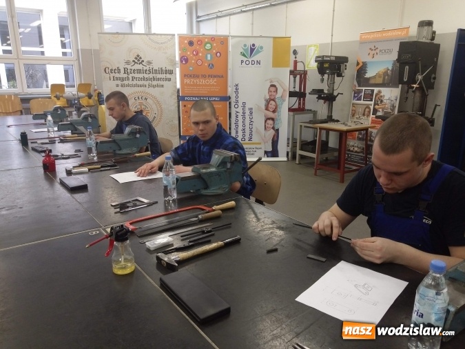 Zdjęcie w galerii na portalu naszwodzislaw.com: Uczniowie PCKZiU na podium Konkursu Umiejętności Ślusarskich wiadomości z regionu