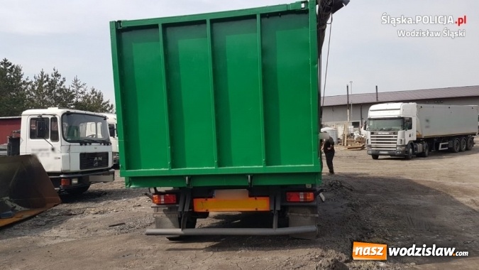 Zdjęcie w galerii na portalu naszwodzislaw.com: Wodzisławscy policjanci rozbili grupę oszukującą przy transporcie węgla [FOTO i WIDEO] wiadomości z regionu