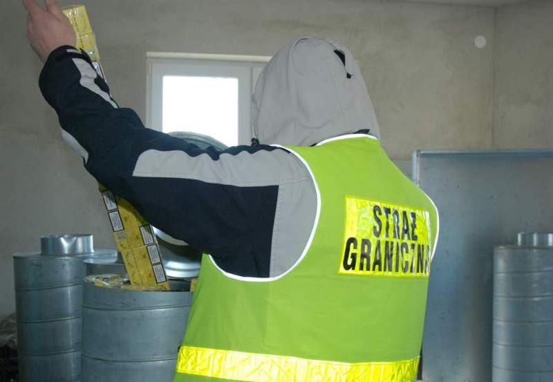 Zdjęcie w galerii na portalu naszwodzislaw.com: Śląska Straż rozbiła tytoniowy gang  wiadomości z regionu