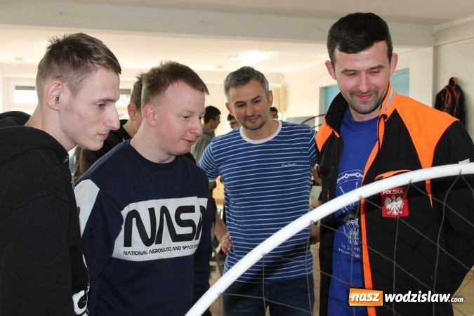 Zdjęcie w galerii na portalu naszwodzislaw.com: Szymon Winkler gościem Zespołu Placówek Szkolno-Wychowawczo-Rewalidacyjnych w Wodzisławiu Śląskim wiadomości z regionu