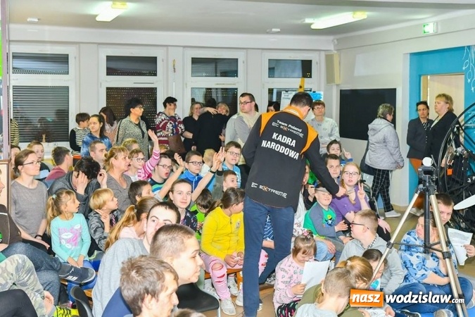 Zdjęcie w galerii na portalu naszwodzislaw.com: Szymon Winkler gościem Zespołu Placówek Szkolno-Wychowawczo-Rewalidacyjnych w Wodzisławiu Śląskim wiadomości z regionu