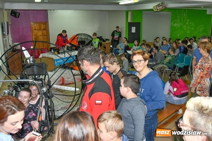 Zdjęcie w galerii na portalu naszwodzislaw.com: Szymon Winkler gościem Zespołu Placówek Szkolno-Wychowawczo-Rewalidacyjnych w Wodzisławiu Śląskim wiadomości z regionu