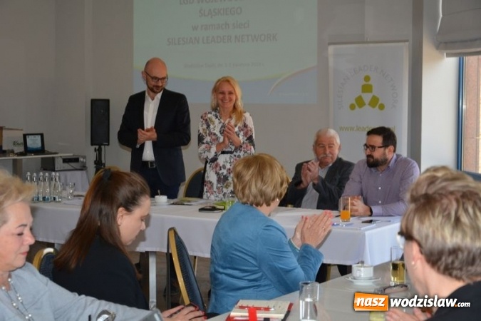 Zdjęcie w galerii na portalu naszwodzislaw.com: LGD Morawskie Wrota szkoli siebie i innych wiadomości z regionu