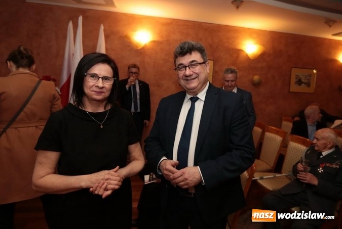 Zdjęcie w galerii na portalu naszwodzislaw.com: Obchody 79 rocznicy zbrodni w Katyniu w Wodzisławiu Śląskim wiadomości z regionu