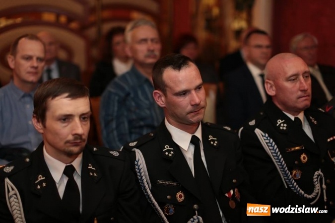 Zdjęcie w galerii na portalu naszwodzislaw.com: Obchody 79 rocznicy zbrodni w Katyniu w Wodzisławiu Śląskim wiadomości z regionu