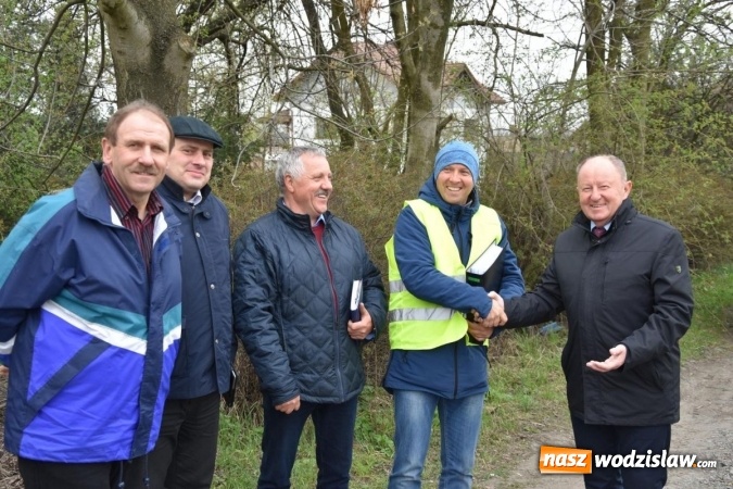 Zdjęcie w galerii na portalu naszwodzislaw.com: Ulica Raciborska w Gorzycach została przekazana drogowcom wiadomości z regionu