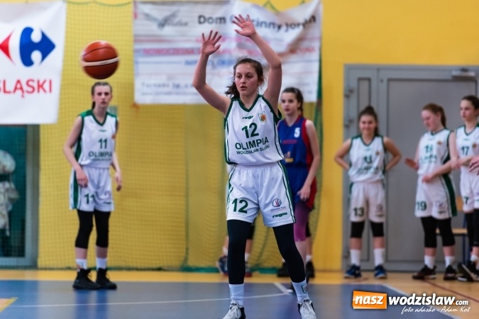 Zdjęcie w galerii na portalu naszwodzislaw.com: Ćwierćfinałowe zmagania koszykarek w Wodzisławiu Śląskim wiadomości z regionu